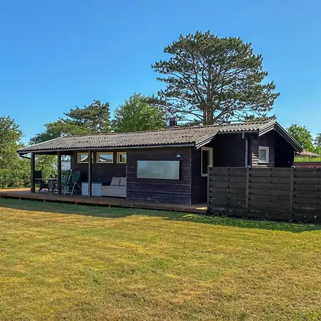 Feriehus Stunning In Hyllinge With Wifi *